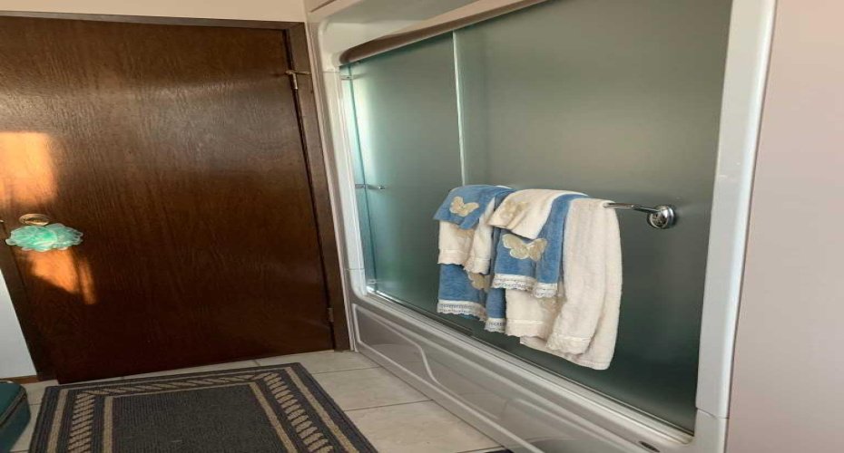 4913 Parkview Crescent, Castor, Alberta T0C0X0, 4 Bedrooms Bedrooms, ,3 BathroomsBathrooms,Residential,For Sale,Parkview,A2206099