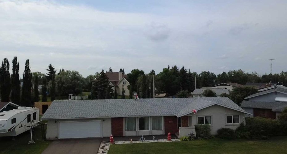 4913 Parkview Crescent, Castor, Alberta T0C0X0, 4 Bedrooms Bedrooms, ,3 BathroomsBathrooms,Residential,For Sale,Parkview,A2206099