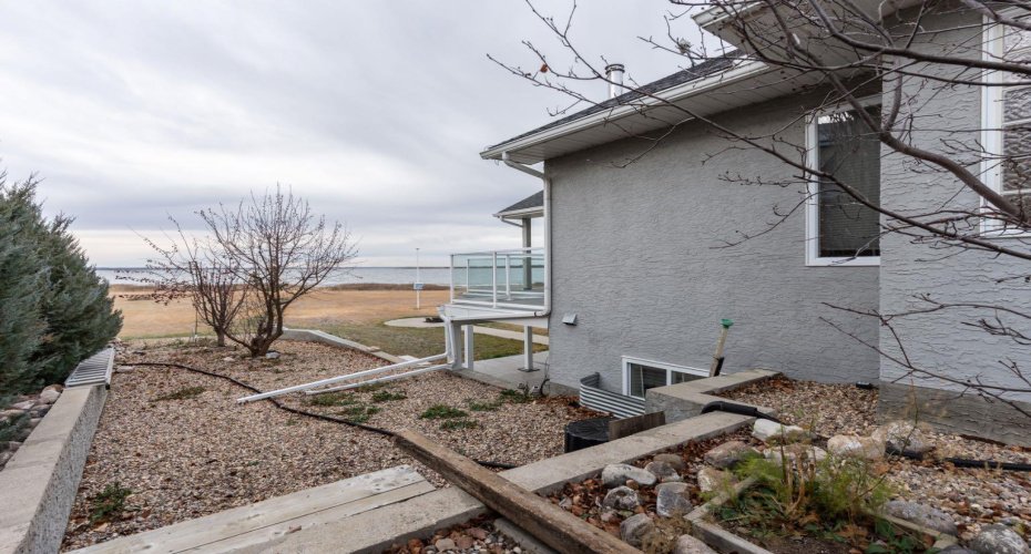 41251 Range Road 210, Rural Camrose County, Alberta T0B 0H0, 4 Bedrooms Bedrooms, ,3 BathroomsBathrooms,Residential,For Sale,Range Road 210,A2209623