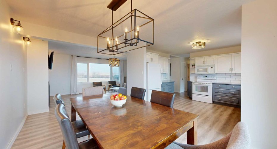 13 Marina View Close, Rural Stettler No. 6, County of, Alberta T0C 2L0, 5 Bedrooms Bedrooms, ,3 BathroomsBathrooms,Residential,For Sale,Marina View,A2209956