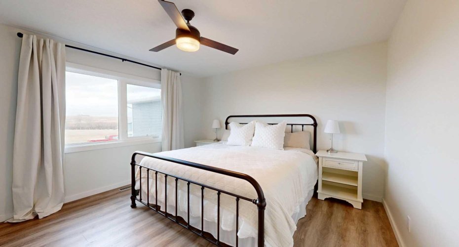 13 Marina View Close, Rural Stettler No. 6, County of, Alberta T0C 2L0, 5 Bedrooms Bedrooms, ,3 BathroomsBathrooms,Residential,For Sale,Marina View,A2209956