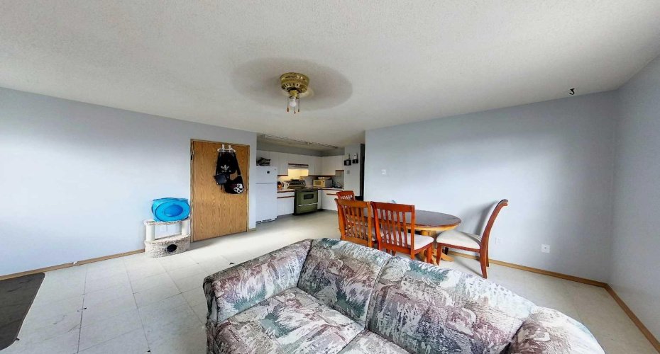 5015 7 Avenue, Edson, Alberta T7E1N7, ,Multi-family,For Sale,7,A2123708