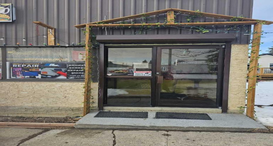 4912 49 Avenue, Mayerthorpe, Alberta T0E 1N0, ,Commercial,For Sale,49,A2203855