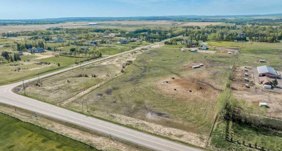 243201 Range Road 33, Rural Rocky View County, Alberta T3Z 2E6, 3 Bedrooms Bedrooms, ,2 BathroomsBathrooms,Residential,For Sale,Range Road 33,A2209793