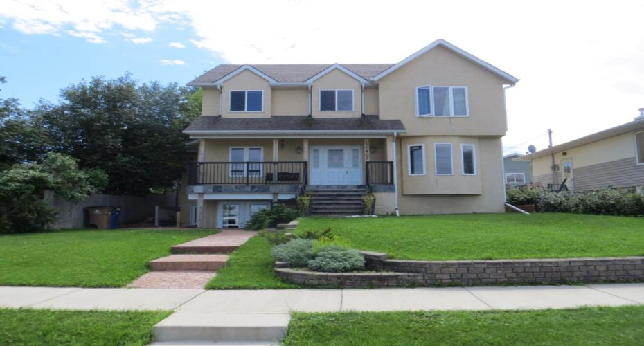 10407 Churchill Drive, Lac La Biche, Alberta T0A 2C0, 5 Bedrooms Bedrooms, ,4 BathroomsBathrooms,Residential,For Sale,Churchill,A2209867