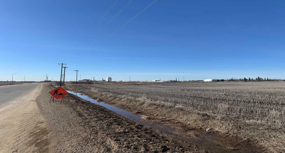 SE 14-73-6-W6, Sexsmith, Alberta T0H 3C0, ,Land,For Sale,14-73-6-W6,A2210747