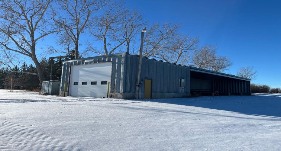 214015 TWP Rd 52, Cardston, Alberta T0K 0L0, 4 Bedrooms Bedrooms, ,2 BathroomsBathrooms,Residential,For Sale,TWP Rd 52,A2212409