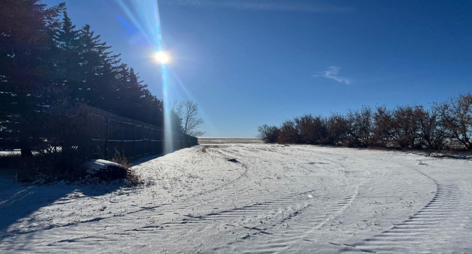 214015 TWP Rd 52, Cardston, Alberta T0K 0L0, 4 Bedrooms Bedrooms, ,2 BathroomsBathrooms,Residential,For Sale,TWP Rd 52,A2212409