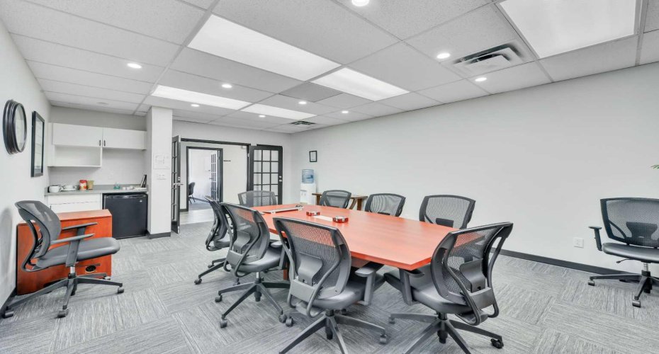 4702 49 Avenue, Red Deer, Alberta T4N 3W2, ,Commercial,For Lease,49,A2210132