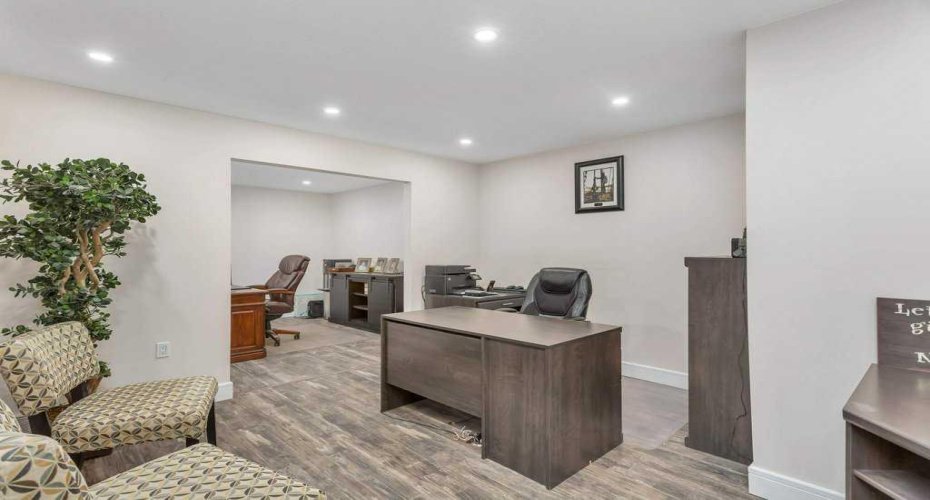 4907 and 4911 50 Avenue, Eckville, Alberta T0M 0X0, ,Commercial,For Sale,50 Avenue,A2213081