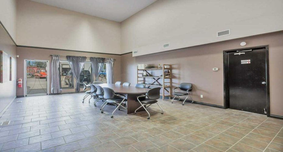 4907 50 Avenue, Eckville, Alberta T0M 0X0, ,Commercial,For Sale,50 Avenue,A2211262