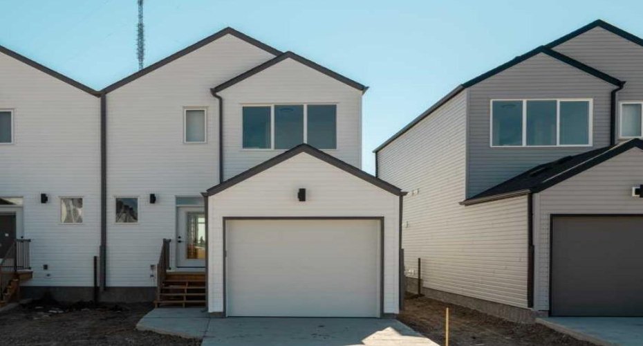 685 Blackwolf Boulevard, Lethbridge, Alberta T1H7H7, 3 Bedrooms Bedrooms, ,3 BathroomsBathrooms,Residential,For Sale,Blackwolf,A2211294