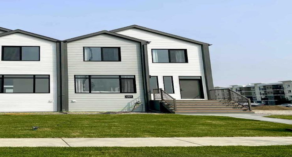 689 Blackwolf Boulevard, Lethbridge, Alberta T1H7H7, 3 Bedrooms Bedrooms, ,3 BathroomsBathrooms,Residential,For Sale,Blackwolf,A2211295