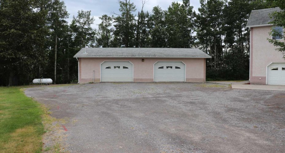 53203A Range Road 183, Rural Yellowhead County, Alberta T7E 3B2, 3 Bedrooms Bedrooms, ,4 BathroomsBathrooms,Residential,For Sale,Range Road 183,A2212640