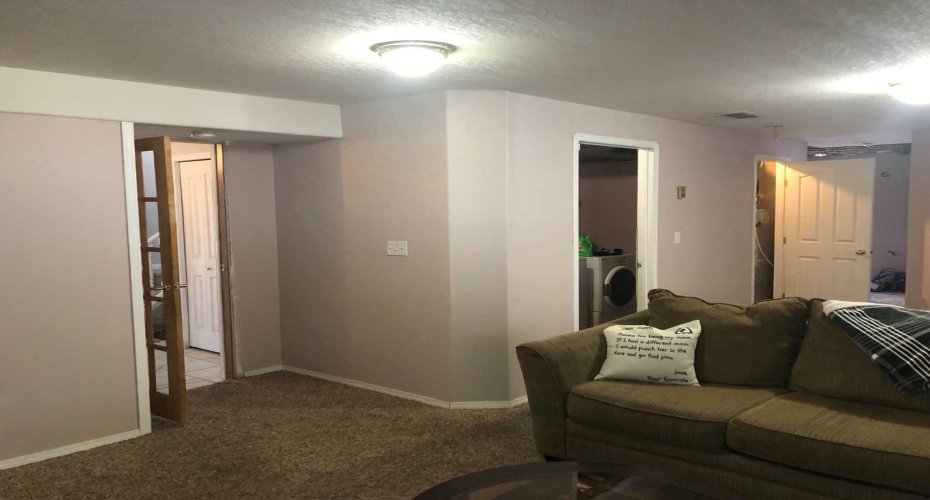 105 Parker Place, Hinton, Alberta T7V 2E5, 5 Bedrooms Bedrooms, ,2 BathroomsBathrooms,Residential,For Sale,Parker,A2209302