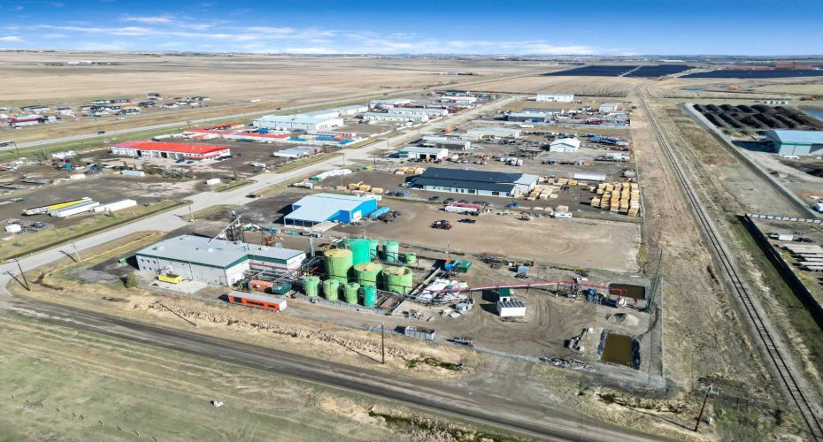 450254 82 Street, Rural Foothills County, Alberta T0L 1T0, ,Commercial,For Sale,82,A2213921