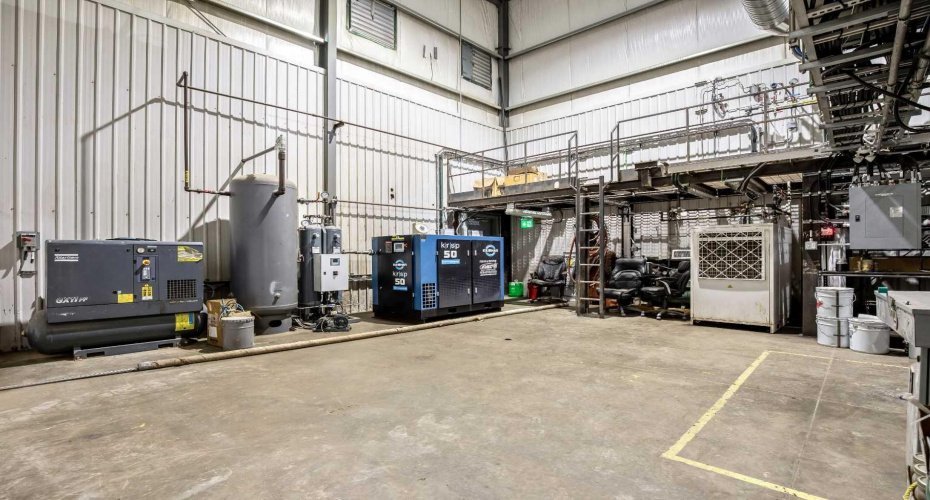 450254 82 Street, Rural Foothills County, Alberta T0L 1T0, ,Commercial,For Sale,82,A2213921