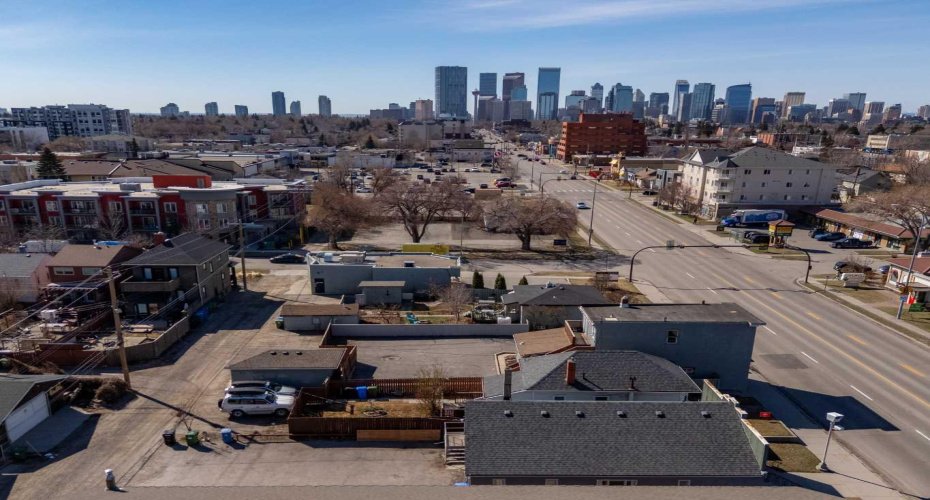 2004-2018 Centre Street, Calgary, Alberta T2E 2T1, ,Land,For Sale,Centre,A2214179