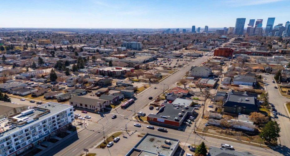 2004-2018 Centre Street, Calgary, Alberta T2E 2T1, ,Land,For Sale,Centre,A2214179