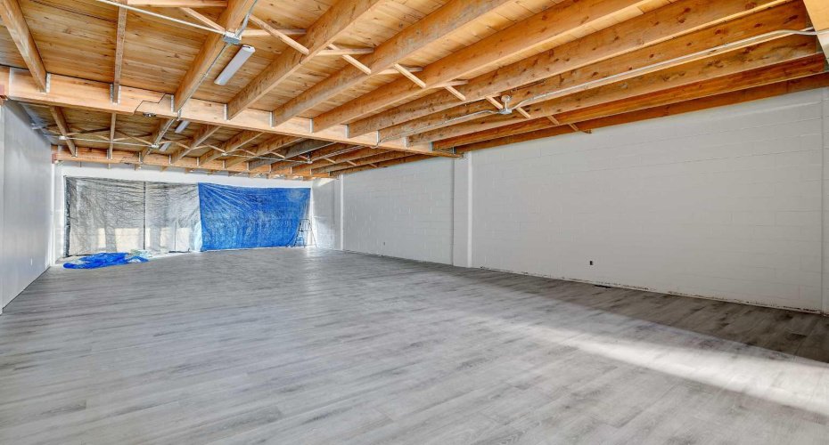 10404 100 Street, Grande Prairie, Alberta T8V2M2, ,Commercial,For Lease,100,A2214561