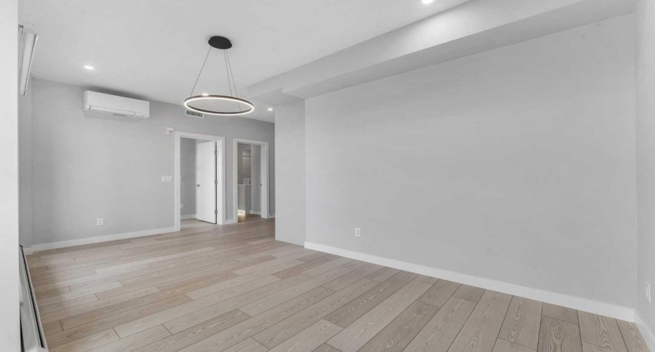 8370 Broadcast Avenue, Calgary, Alberta T3H 6L3, 2 Bedrooms Bedrooms, ,1 BathroomBathrooms,Residential,For Sale,Broadcast,A2206084