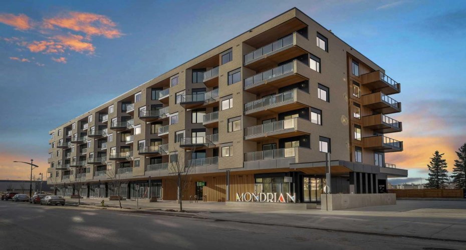 8370 Broadcast Avenue, Calgary, Alberta T3H 6L3, 2 Bedrooms Bedrooms, ,1 BathroomBathrooms,Residential,For Sale,Broadcast,A2206084