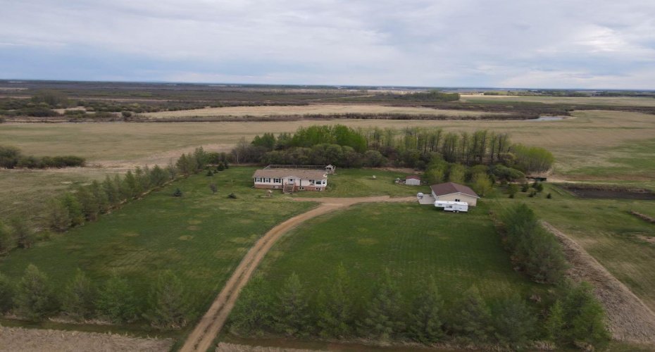 16521 Township Road 755A, High Prairie, Alberta T0G 1E0, 3 Bedrooms Bedrooms, ,2 BathroomsBathrooms,Residential,For Sale,Township Road 755A,A2214212