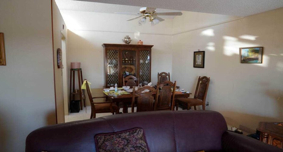 3719C 49 Street, Calgary, Alberta T3A 2E3, 2 Bedrooms Bedrooms, ,2 BathroomsBathrooms,Residential,For Sale,49,A2215203