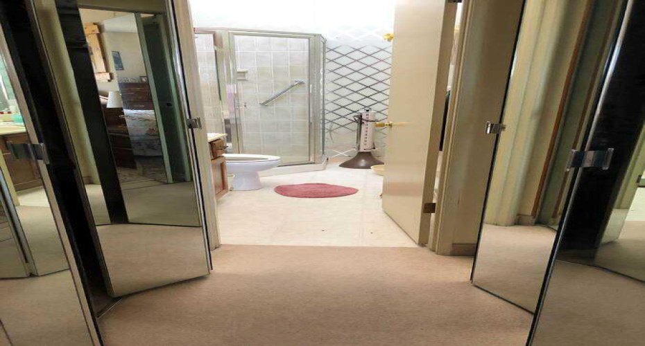 3719C 49 Street, Calgary, Alberta T3A 2E3, 2 Bedrooms Bedrooms, ,2 BathroomsBathrooms,Residential,For Sale,49,A2215203