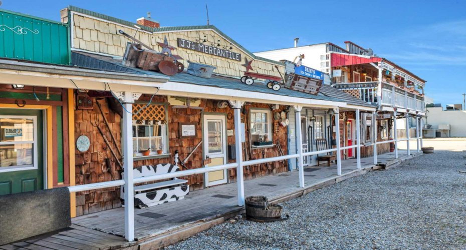 48 Main Street, Big Valley, Alberta T0J 0C9, ,Commercial,For Sale,Main,A2210842