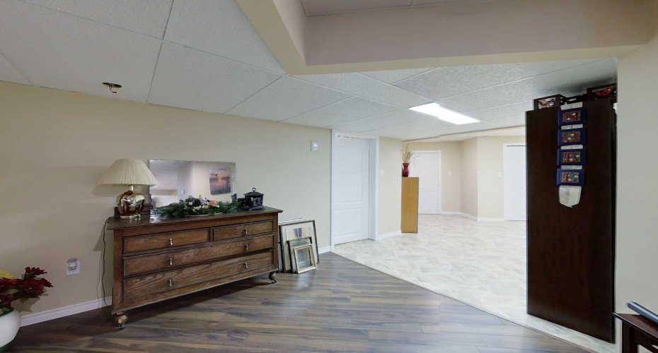 30 Executive Estates, Canyon Creek, Alberta T0G0M0, 3 Bedrooms Bedrooms, ,4 BathroomsBathrooms,Residential,For Sale,Executive Estates,A2216841