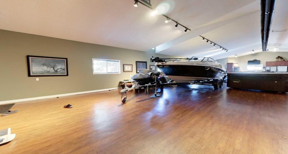 30 Executive Estates, Canyon Creek, Alberta T0G0M0, 3 Bedrooms Bedrooms, ,4 BathroomsBathrooms,Residential,For Sale,Executive Estates,A2216841