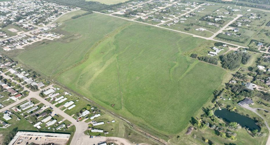 11 th Avenue, Beaverlodge, Alberta T0H0C0, ,Land,For Sale,th,A2216635