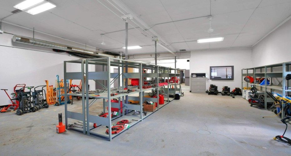 1101 Main Avenue, Sundre, Alberta T0M 1X0, ,Commercial,For Sale,Main,A2217210