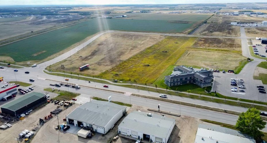 Lot 6 118 Street, Grande Prairie, Alberta T8W 0C7, ,Land,For Sale,118,A2217214