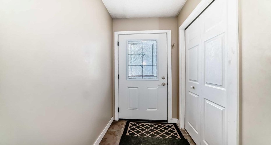 148 Pinemill Mews, Calgary, Alberta T1Y 4R6, 3 Bedrooms Bedrooms, ,3 BathroomsBathrooms,Residential,For Sale,Pinemill,A2217421