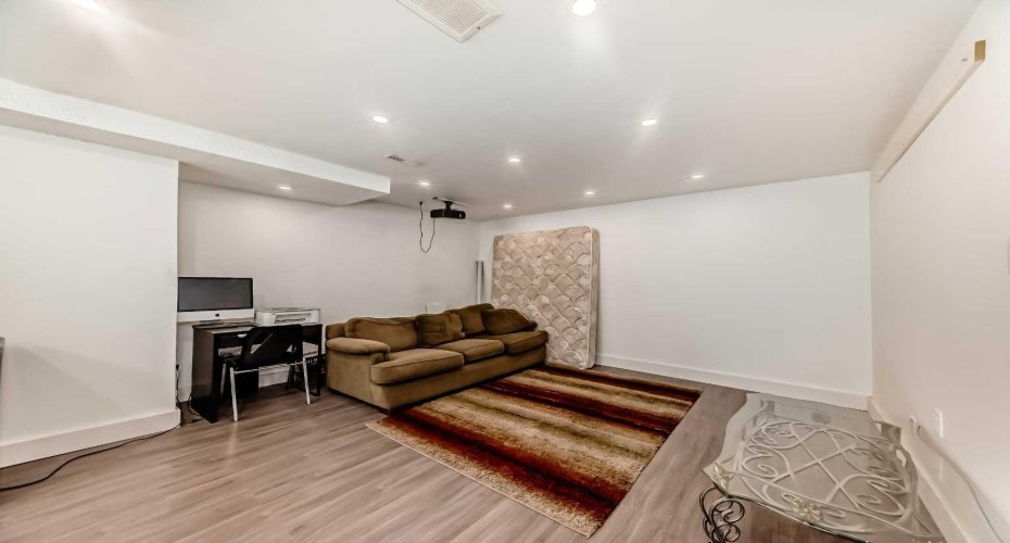 148 Pinemill Mews, Calgary, Alberta T1Y 4R6, 3 Bedrooms Bedrooms, ,3 BathroomsBathrooms,Residential,For Sale,Pinemill,A2217421