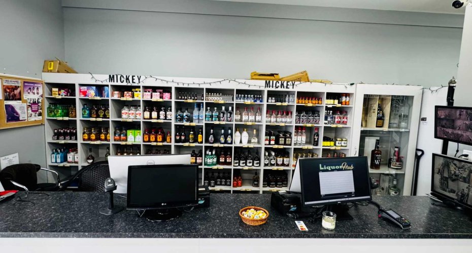 25 Beju Industrial Drive Drive, Sylvan Lake, Alberta T4S 0K9, ,Commercial,For Sale,Centennial Building ,Beju Industrial Drive,A2206340