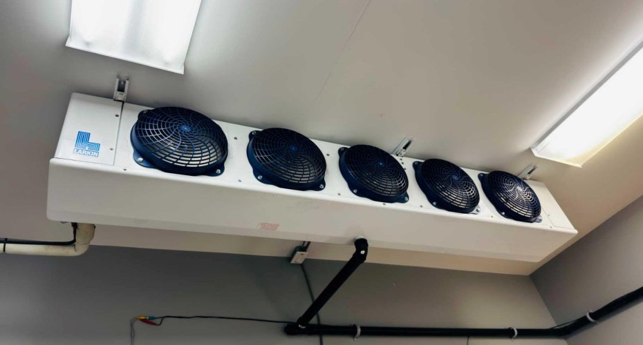 25 Beju Industrial Drive Drive, Sylvan Lake, Alberta T4S 0K9, ,Commercial,For Sale,Centennial Building ,Beju Industrial Drive,A2206340