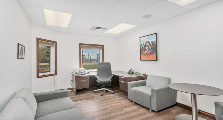 17 Beju Industrial Drive, Sylvan Lake, Alberta T4S 2J4, ,Commercial,For Sale,Beju Industrial,A2217856