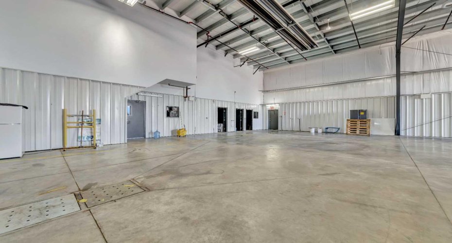 500007 Range Road 13, Lloydminster, Alberta T9V 0B0, ,Commercial,For Lease,Range Road 13,A2218015