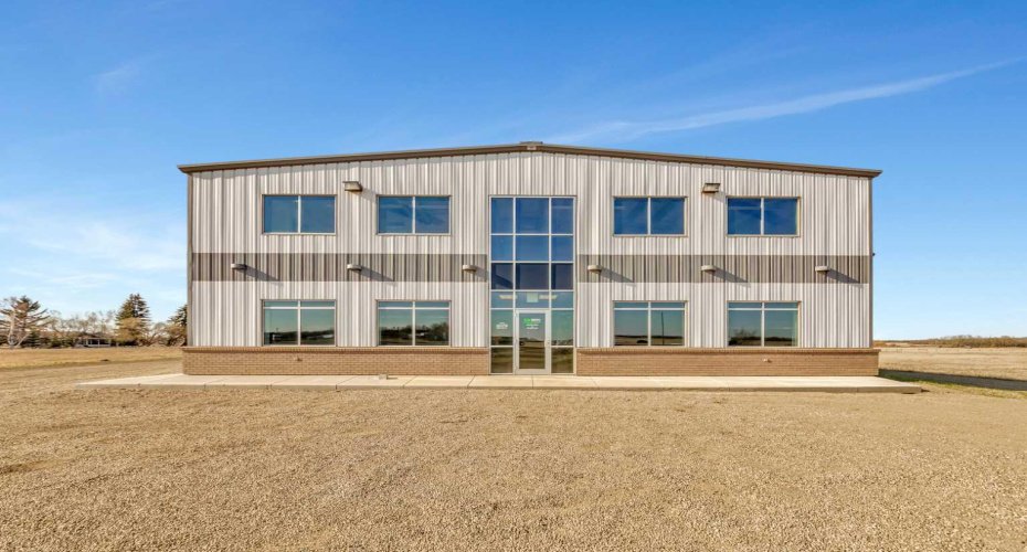 500007 Range Road 13, Lloydminster, Alberta T9V 0B0, ,Commercial,For Lease,Range Road 13,A2218015