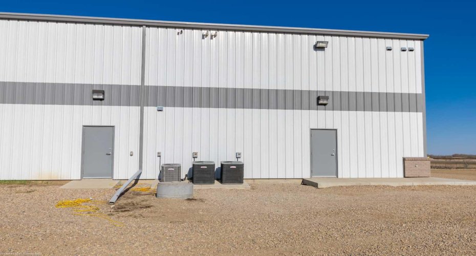 500007 Range Road 13, Lloydminster, Alberta T9V 0B0, ,Commercial,For Lease,Range Road 13,A2218015