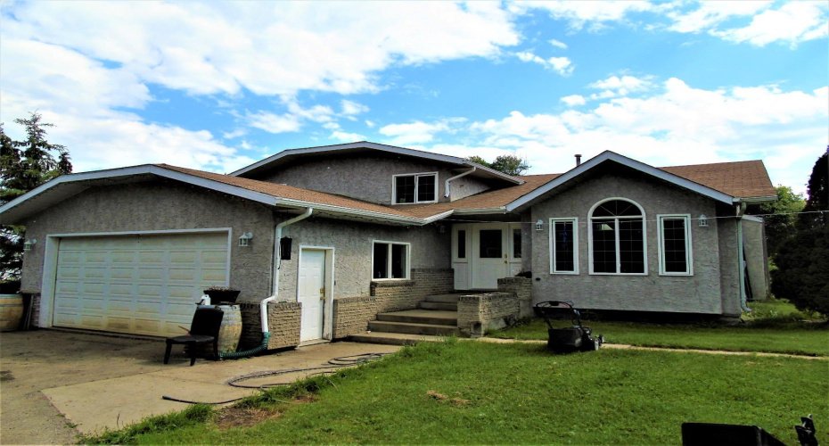 73063 Southshore Drive, Widewater, Alberta T0G 2M0, 5 Bedrooms Bedrooms, ,3 BathroomsBathrooms,Residential,For Sale,Southshore,A1208397