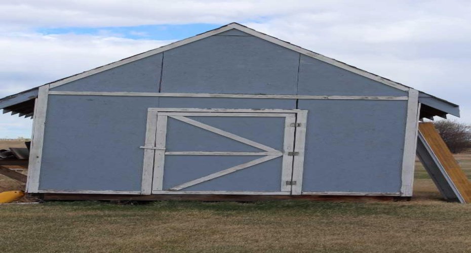 235010 915 Township, Notikewin, Alberta T0H 2V0, 5 Bedrooms Bedrooms, ,4 BathroomsBathrooms,Residential,For Sale,915,A2218853