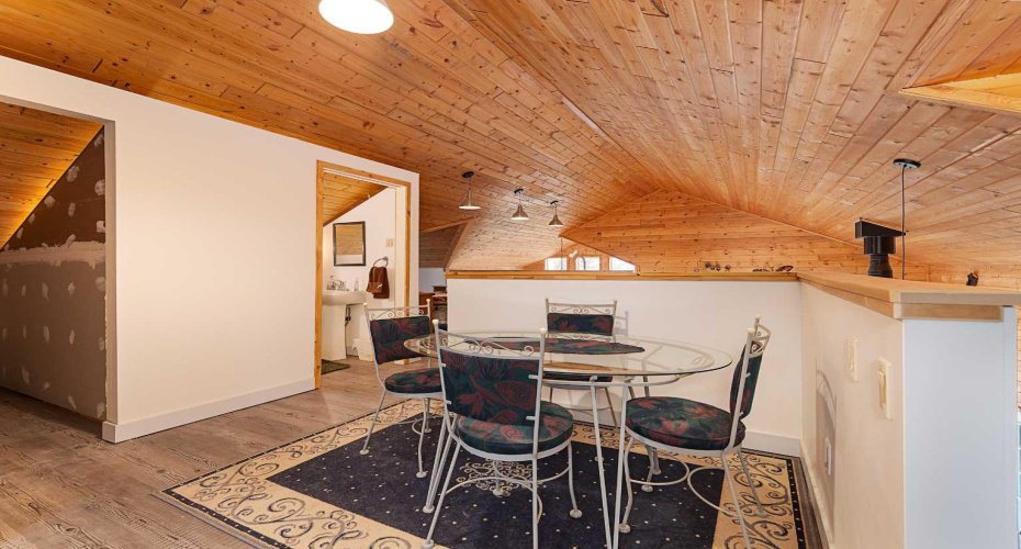 912 Brightsand Place, Brightsand Lake, Saskatchewan S0M 2Y0, 7 Bedrooms Bedrooms, ,3 BathroomsBathrooms,Residential,For Sale,Brightsand,A2218000