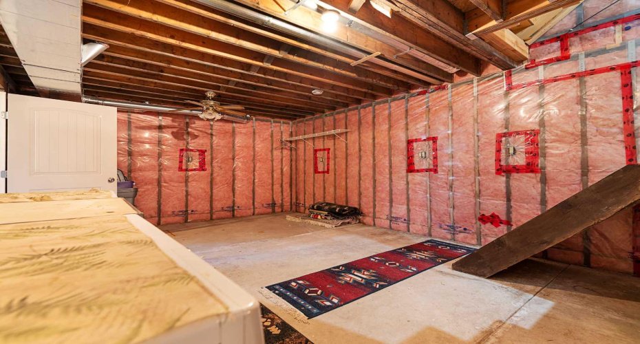 912 Brightsand Place, Brightsand Lake, Saskatchewan S0M 2Y0, 7 Bedrooms Bedrooms, ,3 BathroomsBathrooms,Residential,For Sale,Brightsand,A2218000