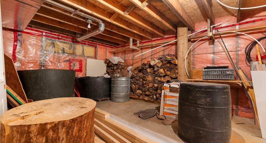 912 Brightsand Place, Brightsand Lake, Saskatchewan S0M 2Y0, 7 Bedrooms Bedrooms, ,3 BathroomsBathrooms,Residential,For Sale,Brightsand,A2218000