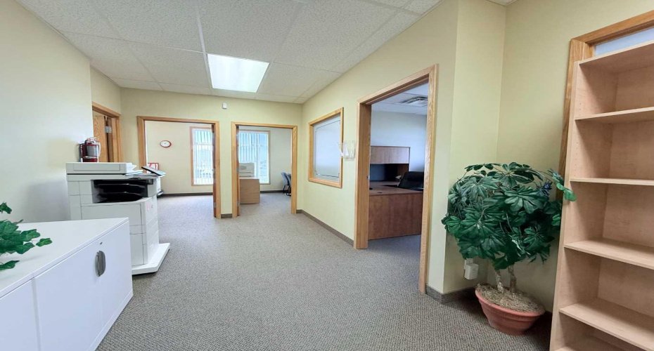 9805 97 Street, Grande Prairie, Alberta T8V 8B9, ,Commercial,For Lease,97,A2209450