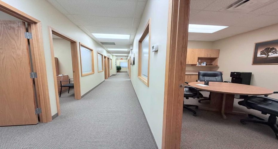 9805 97 Street, Grande Prairie, Alberta T8V 8B9, ,Commercial,For Lease,97,A2209450